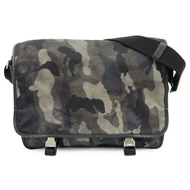 Bolsa de Ombro PRADA em Nylon e Couro Saffiano com Logótipo Triangular Khaki VA0768 Verde