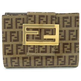 FENDI Zucchino Patent Leather Bi-fold Compact Wallet Beige Brown 16348 Brown Beige