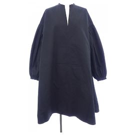 Autre Marque Schwarzes Kleid von Pilgrim Schwarz