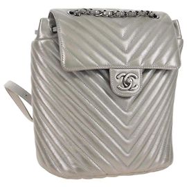 CHANEL V Stitch Backpack Leather Silver CC Autre