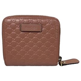 Gucci Microguccissima Zip-Around Wallet in Pink Leather Pink