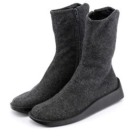 Prada Fall 1999 Anthracite Wool Platform Boots Dark grey