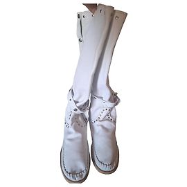 Autre Marque White Leather Studded Boots White