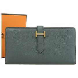 Hermès Cartera larga plegable Hermes Bearn Soufflé Verde