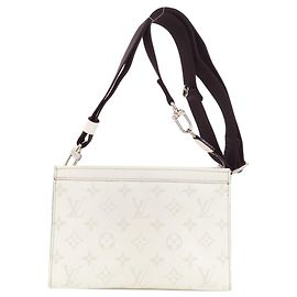 Louis Vuitton M30935 Gaston Wallet Shoulder Bag Blanc Monogramme