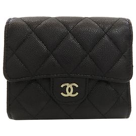 Portafoglio bi-fold Chanel Matelassé Nero