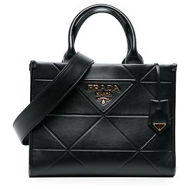 Prada Bolsa Symbole em couro de bezerro macio preta Small Preto
