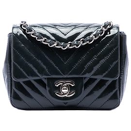 Chanel Blue Mini Square Classic Chevron Patent Single Flap Azul Azul marinho