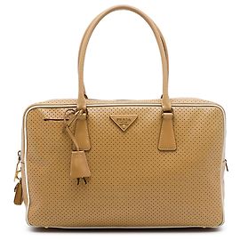 mala Prada Brown Perforated Saffiano Lux Bauletto Top Handle Marrom Castanho claro