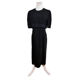 Vintage Chloé Schwarzes Kleid mit dunkelblauer Spitzenborte M Schwarz