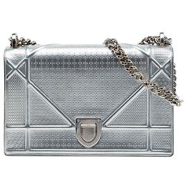 Dior Silver Medium Metallic Patent Microcannage Diorama Flap Plata