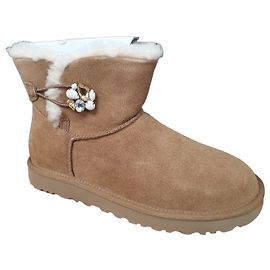UGG Mini Bailey Button Bling Gem Botas Cognac Marrom