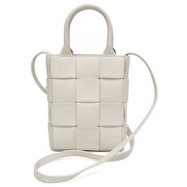 Bolsa de Ombro Mini Cassette em Couro Bottega Veneta Branco