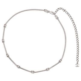 Colar de metal prateado Chanel Prata