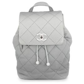 Chanel Matelassé Handbag in Gray Brown