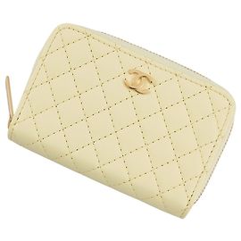 Portamonete Chanel Matelassé Giallo