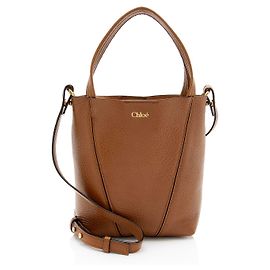 Chloé Chloe Tote Spin Small em pele de vitela granulada Marrom