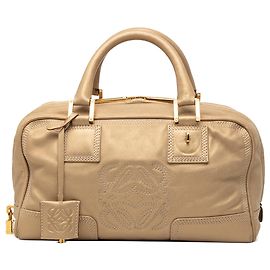 LOEWE Amazona 28 en cuir métallisé doré Doré