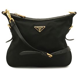 Bolsa de Ombro Prada Triangle em Black Preto