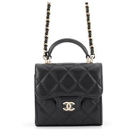 Bolsa de Ombro Chanel Mini Matelassé com Corrente Preto