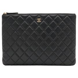 Sac pochette Chanel Matelassé Coco Mark Noir