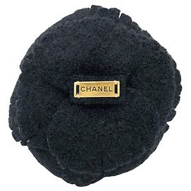 Broche Corsage Camélia Chanel Preto