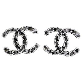 Chanel Brincos CC Metal Prata Branco
