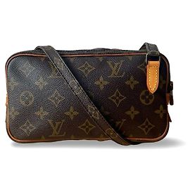 Autre Marque Bolso de mano Louis Vuitton Marly de piel Otro