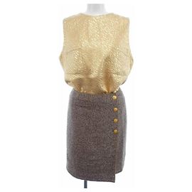 Conjunto Vintage Chanel Castaño Dorado