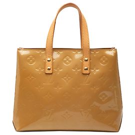 Louis Vuitton Beige Monogram Vernis Reade PM Beige