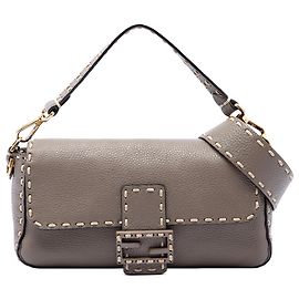 Bolsa Selleria Baguette Fendi em couro marrom Medium Marrom Taupe