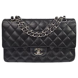 Chanel Classic Timeless Double Flap Quilted Lambskin Medium Preto