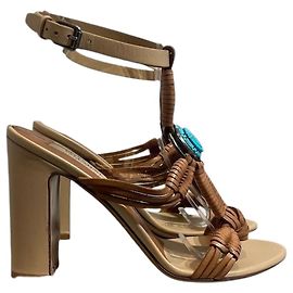 Valentino Garavani Sandali Valentino beige T.35 Beige