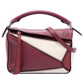 LOEWE Mini Puzzle Satchel in pelle di vitello bicolore rosso Rosso Bordò