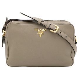 Borsa a spalla e pochette Prada Vitello Daino Grigio