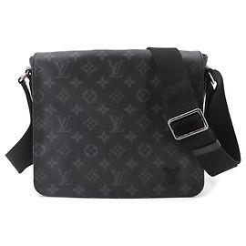 Bolsa de Ombro Louis Vuitton District PM NM Monogram Eclipse Monograma
