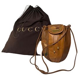 Sac à bandoulière vintage Gucci en cuir grainé à cordon de serrage c. 2000s Tan Camel
