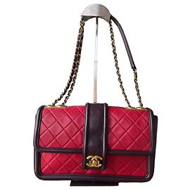 Borsa Chanel in Pelle Trapuntata Rossa e Bordeaux Rosso Marrone scuro