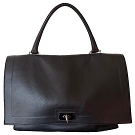Givenchy Shark Flap Bag Nero