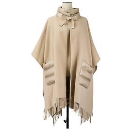 Autre Marque Casaco Poncho em Lã e Cachemir Herno A-Shape Bege