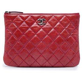 Chanel Red Small Crinkled Patent O Case Clutch Rot