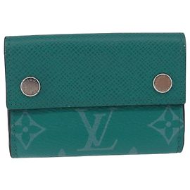 Louis Vuitton Portefeuille Monogram Discovery Tiger Lama Vert Autre