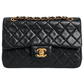 Chanel Borsa Medium Classic Double Flap vintage in pelle d'agnello nera Altro