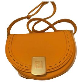 Fendi Moonlight Sac à épaule cuir orange Blanc Orange