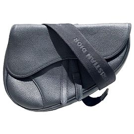 Bolsa de cintura Dior Saddle em couro Preto