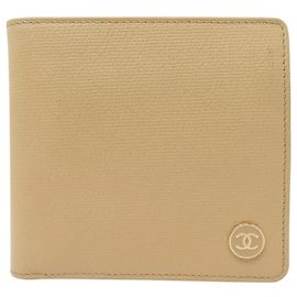 PORTEFEUILLE CHANEL COCO BUTTON LOGO CC 2 VOLETS CUIR BEIGE LEATHER WALLET Beige