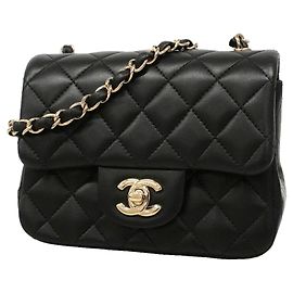 Borsa a tracolla Chanel Mini Matelassé con catena Nero