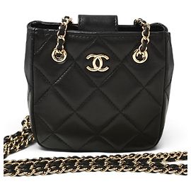 Bolsa de Ombro Chanel Matelasse com Corrente Preto