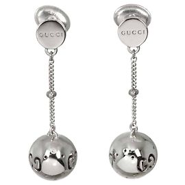 Brincos Gucci GG Studs em ouro branco 18K Outro