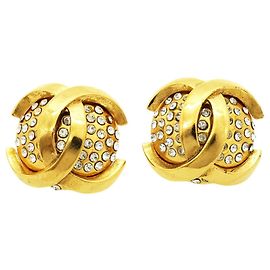 Brincos de pressão Chanel banhados a ouro com strass Dourado